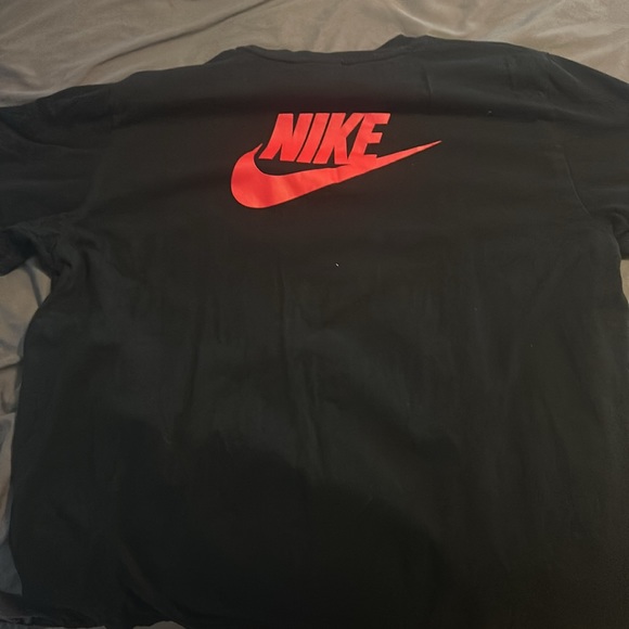Nike stranger things t shirt - Picture 2 of 2